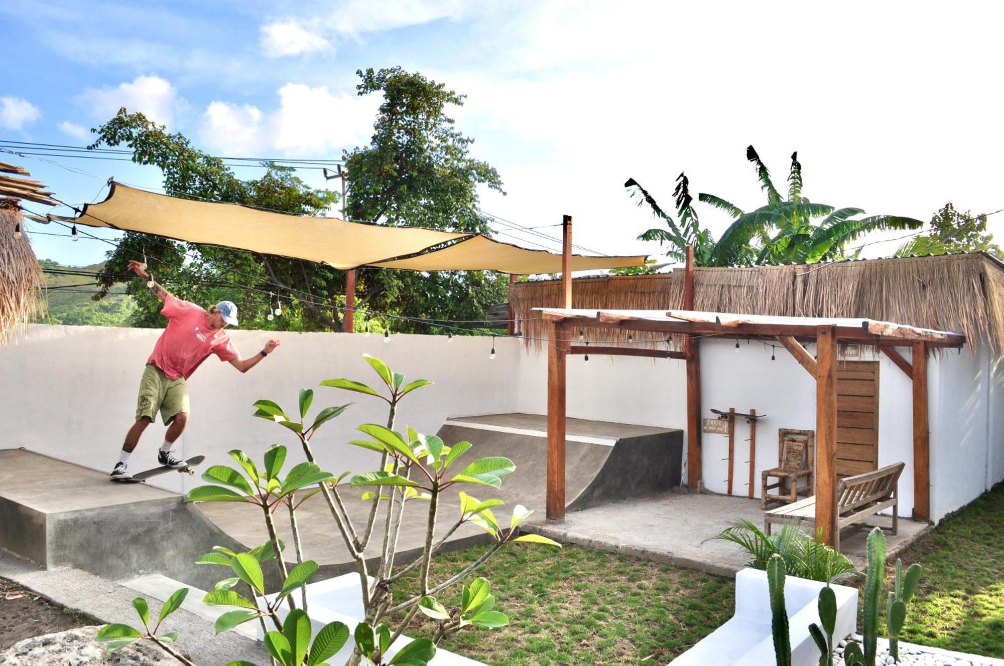 Ripbowl Guest House Selong Belanak Eksteriør bilde